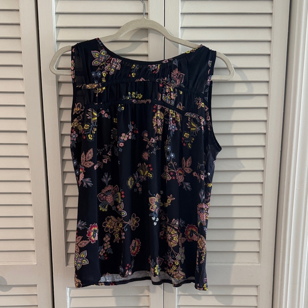 LOFT Floral Print Sleeveless Blouse